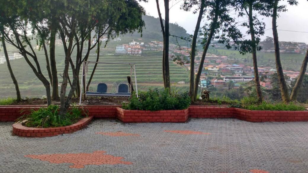 Magic Mist Resort Ooty Kültér fotó