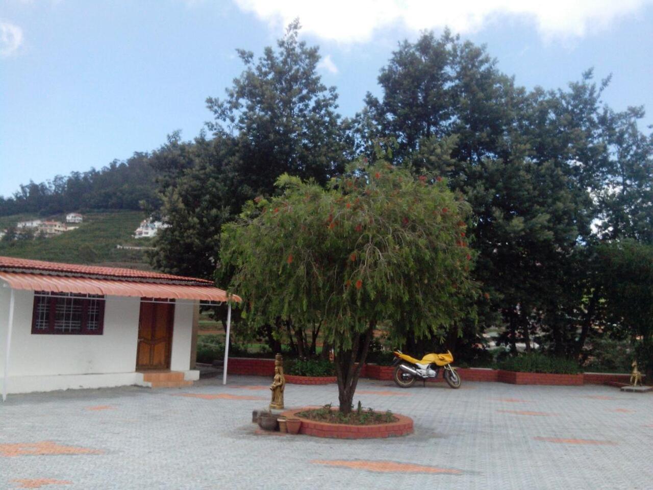 Magic Mist Resort Ooty Kültér fotó